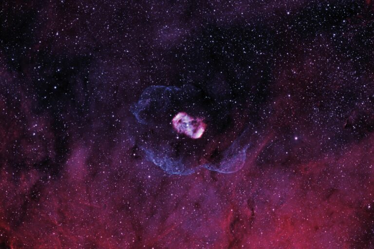 Bicolour image of the NGC 6164-5 | Dietro il Sipario del Cielo